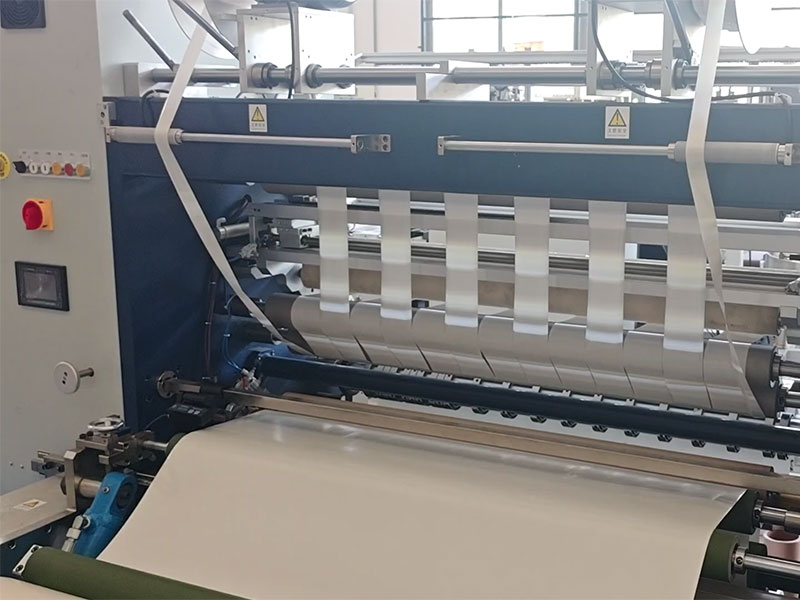 如何选择高性能单面胶分切机？关键指标全指南