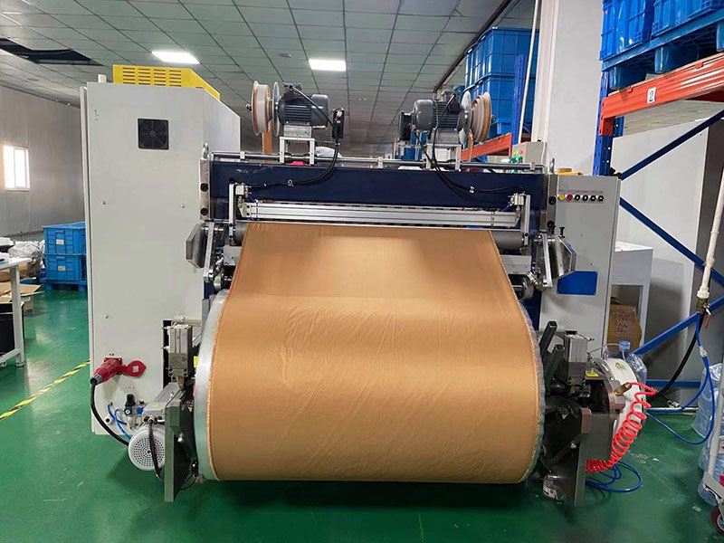 精準(zhǔn)分切，提升品質(zhì)：運(yùn)動(dòng)膠帶分切機(jī)深度解讀